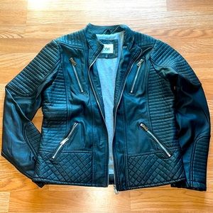 NWOT Worn only as try on!